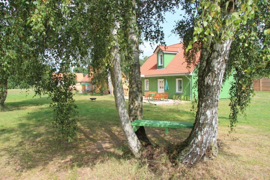 Villa Ferien In Troja Lärz Exterior foto